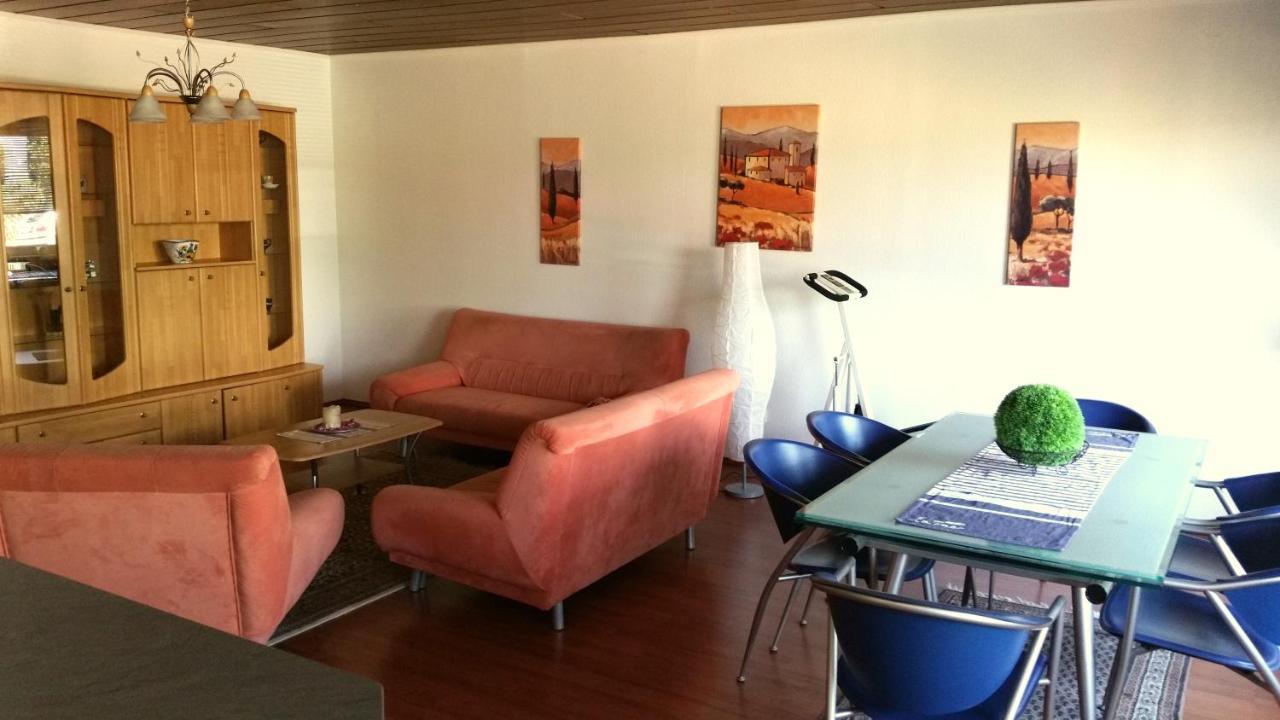 Ferienwohnung Am Rauenhuebel Voelklingen Bagian luar foto